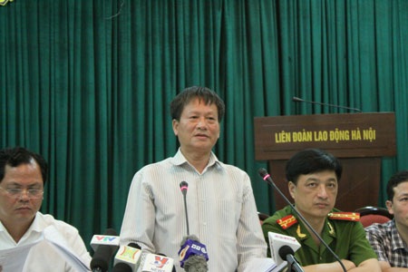 Thông báo “số phận” hơn 190 trường hợp cơ nhỡ tại chùa Bồ Đề - 1 Ông Phan Đăng Long và đại diện các cơ quan liên quan tại buổi họp giao ban báo chí chiều 19/8.