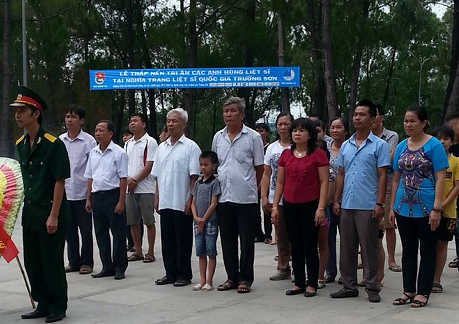 Thành kính tri ân.