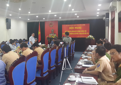 Ông Nguyễn Văn Huyện báo cáo xin rút kinh nghiệm tại cuộc họp chiều 9/10.