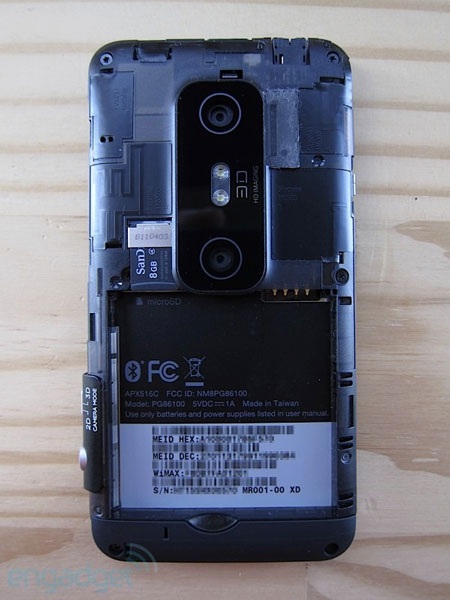 Mở hộp điện thoại 3D không dùng kính HTC EVO 3D - 15