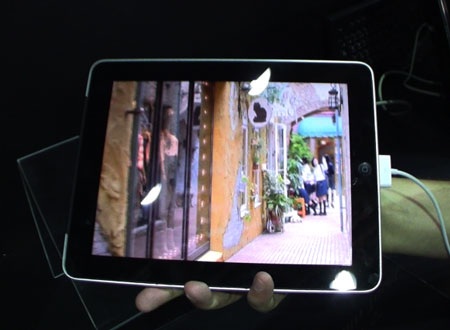 Lộ màn hình 3D được cho là của iPad 3 - 1 Lộ màn hình 3D được cho là của iPad 3 - 1