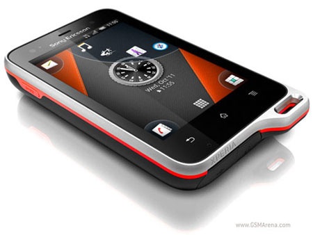 Sony Ericsson trình làng bộ ba điện thoại Xperia mới - 2 Sony Ericsson trình làng bộ ba điện thoại Xperia mới - 2