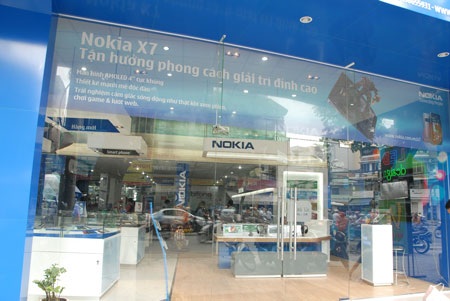 Nokia mở cửa hàng bán lẻ đầu tiên tại Việt Nam - 1 Nokia mở cửa hàng bán lẻ đầu tiên tại Việt Nam - 1