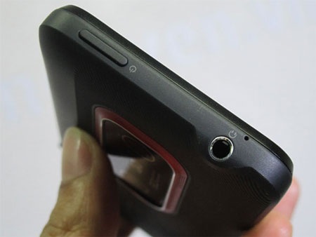 HTC EVO 3D xuất hiện tại Việt Nam - 10