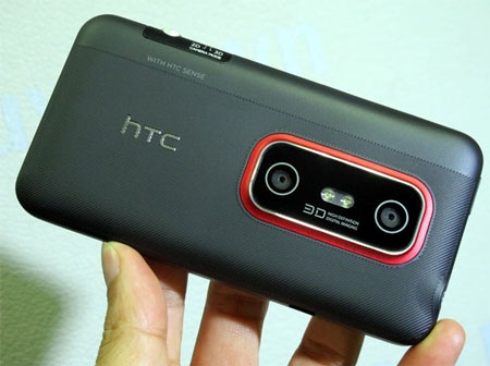 HTC EVO 3D xuất hiện tại Việt Nam - 2