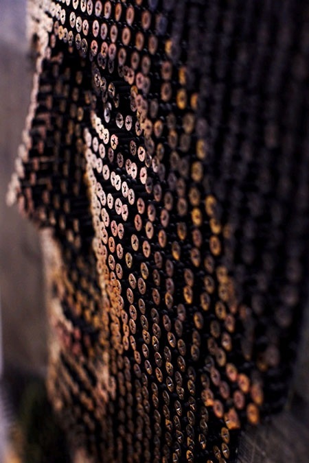 Ảnh chân dung 3D làm từ... ốc vít - 4