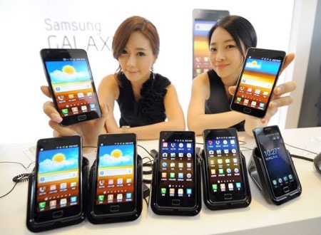 Samsung Galaxy S II cán mốc 10 triệu máy bán ra - 1 Samsung Galaxy S II cán mốc 10 triệu máy bán ra - 1