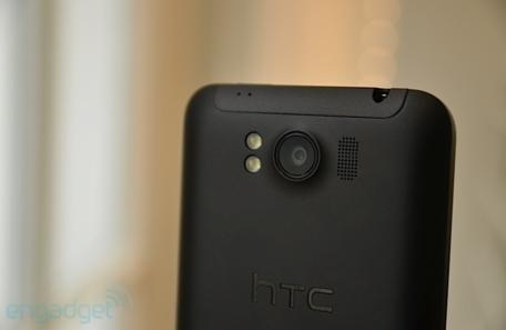 Ảnh thực tế HTC Titan cấu hình mạnh - 3