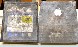 Vác đơn đi kiện vì mua phải iPad... gỗ giá 180 USD - 1 Vác đơn đi kiện vì mua phải iPad... gỗ giá 180 USD - 1