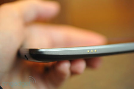 Cận cảnh điện thoại Samsung Galaxy Nexus - 13 Cận cảnh điện thoại Samsung Galaxy Nexus - 13