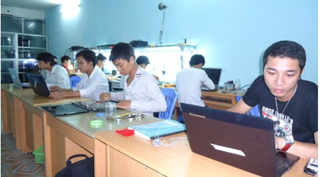 “Bệnh viện” máy tính tại Hà Nội - 2 “Bệnh viện” máy tính tại Hà Nội - 2
