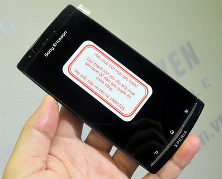 "Đập hộp" Sony Ericsson Arc S chính hãng tại VN - 8