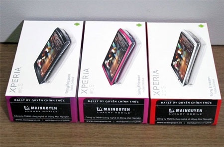 "Đập hộp" Sony Ericsson Arc S chính hãng tại VN - 1