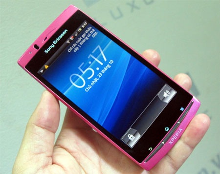 "Đập hộp" Sony Ericsson Arc S chính hãng tại VN - 14