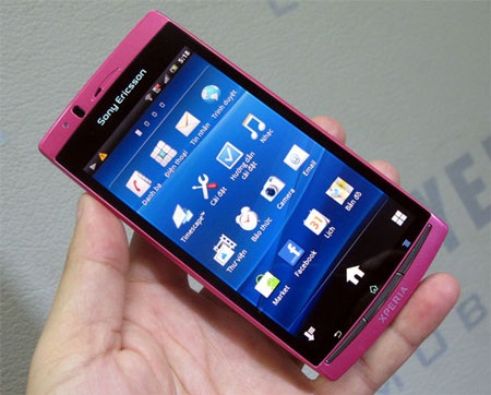 "Đập hộp" Sony Ericsson Arc S chính hãng tại VN - 16