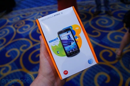 “Đập hộp” Motorola Atrix 2 tại triển lãm CTIA 2011 - 1