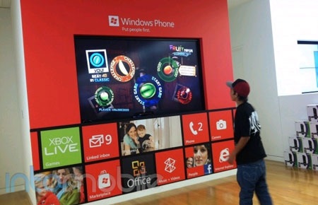 Thăm cửa hàng Microsoft Store “na ná” Apple Store - 10 Thăm cửa hàng Microsoft Store “na ná” Apple Store - 10