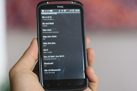 Cận cảnh “hàng khủng” HTC Sensation XE sắp bán ở VN - 7