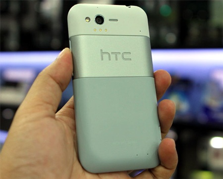 Mở hộp HTC Rhyme dành cho phái nữ giá 11,5 triệu đồng - 12 Mở hộp HTC Rhyme dành cho phái nữ giá 11,5 triệu đồng - 12