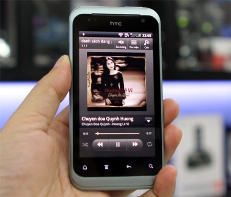 Mở hộp HTC Rhyme dành cho phái nữ giá 11,5 triệu đồng - 17 Mở hộp HTC Rhyme dành cho phái nữ giá 11,5 triệu đồng - 17