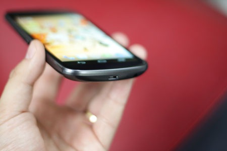 Ngắm “bom tấn” Galaxy Nexus tại Hà Nội - 4