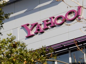 Microsoft đang từng bước thâu tóm Yahoo? - 1