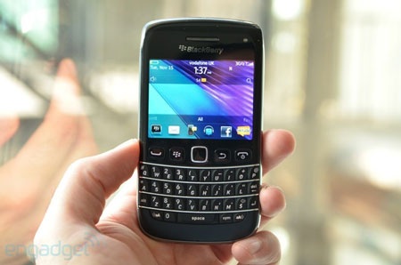 RIM ra mắt BlackBerry Bold 9790 và Curve 9380 - 2