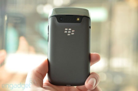RIM ra mắt BlackBerry Bold 9790 và Curve 9380 - 3