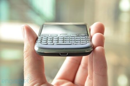 RIM ra mắt BlackBerry Bold 9790 và Curve 9380 - 5