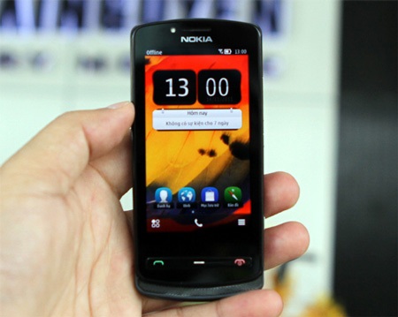 Mở hộp Nokia 700 chính hãng giá trên 7 triệu đồng - 11