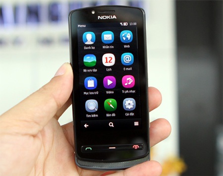 Mở hộp Nokia 700 chính hãng giá trên 7 triệu đồng - 12