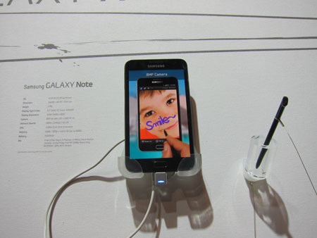 Galaxy Note tới Đông Nam Á, Việt Nam “lên kệ” sớm nhất - 13