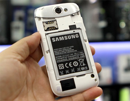 Đập hộp Galaxy W tốc độ 1,4GHz giá 8,5 triệu đồng - 10