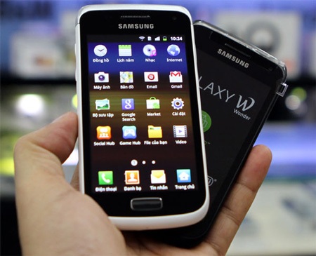 Đập hộp Galaxy W tốc độ 1,4GHz giá 8,5 triệu đồng - 14