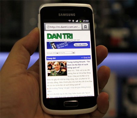 Đập hộp Galaxy W tốc độ 1,4GHz giá 8,5 triệu đồng - 22