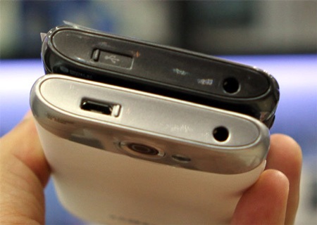 Đập hộp Galaxy W tốc độ 1,4GHz giá 8,5 triệu đồng - 8