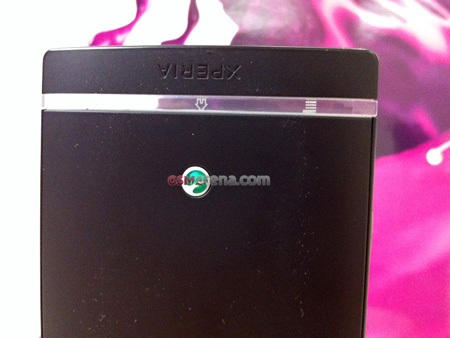Sony Ericsson Arc HD màn hình siêu nét lộ diện - 5 Sony Ericsson Arc HD màn hình siêu nét lộ diện - 5
