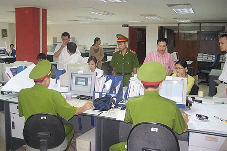 DN Việt có nguy cơ mang họa vì dùng phần mềm lậu - 1 DN Việt có nguy cơ mang họa vì dùng phần mềm lậu - 1