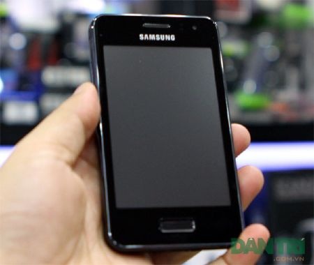 Đập hộp Samsung Wave M chạy Bada 2.0 đầu tiên - 4