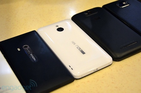 Xem Meizu MX “so dáng” với các hàng khủng - 15