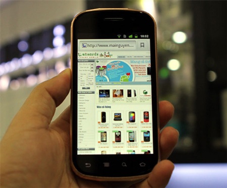 Ngắm smartphone dát vàng đầu tiên của Mobiado giá 86 triệu  - 22