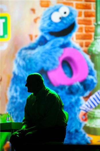 Gặp CEO Microsoft chuẩn bị nói lời “từ biệt” CES - 10