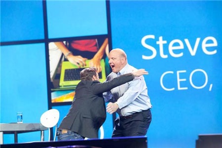 Gặp CEO Microsoft chuẩn bị nói lời “từ biệt” CES - 4