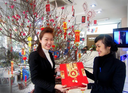 Di động khuyến mãi đón Tết - 1