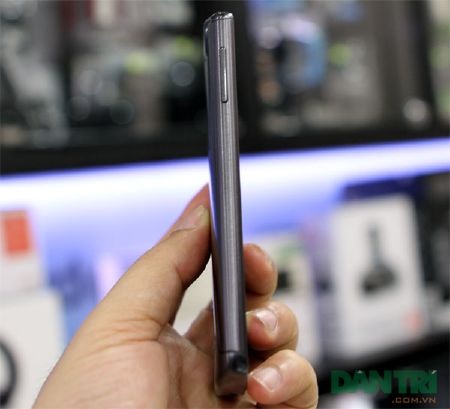 Đập hộp điện thoại Bada cao cấp nhất của Samsung tại VN - 5