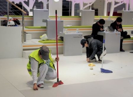 “Đột nhập” MWC 2012 trước giờ khai mạc - 6