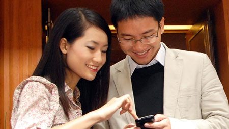 Quảng cáo qua điện thoại: Sớm nở tối tàn - 1 Quảng cáo qua điện thoại: Sớm nở tối tàn - 1