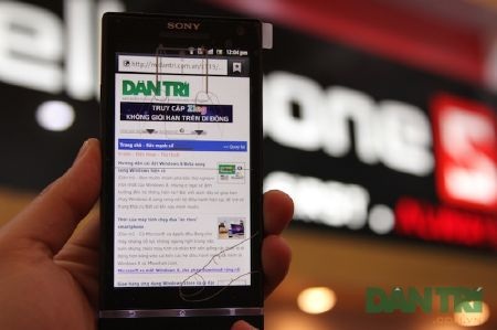 Sony Xperia S đặc biệt về Việt Nam giá 16,5 triệu đồng