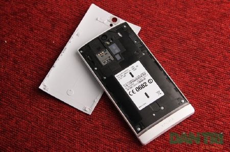 Sony Xperia S đặc biệt về Việt Nam giá 16,5 triệu đồng