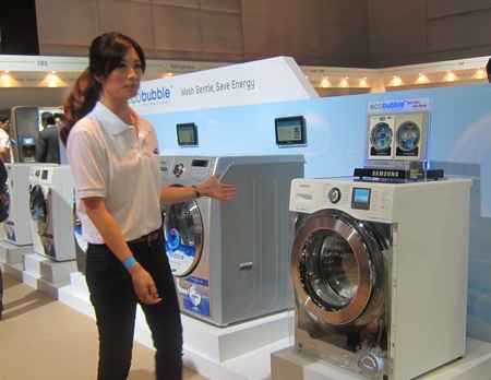 Cận cảnh loạt sản phẩm ấn tượng tại Samsung SEA Forum